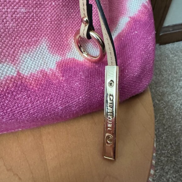 Calvin Klein Reversible Tote Bag - (1) Yellow, Ivory, Pink & Fuchsia & (2) Tan - Picture 4 of 14